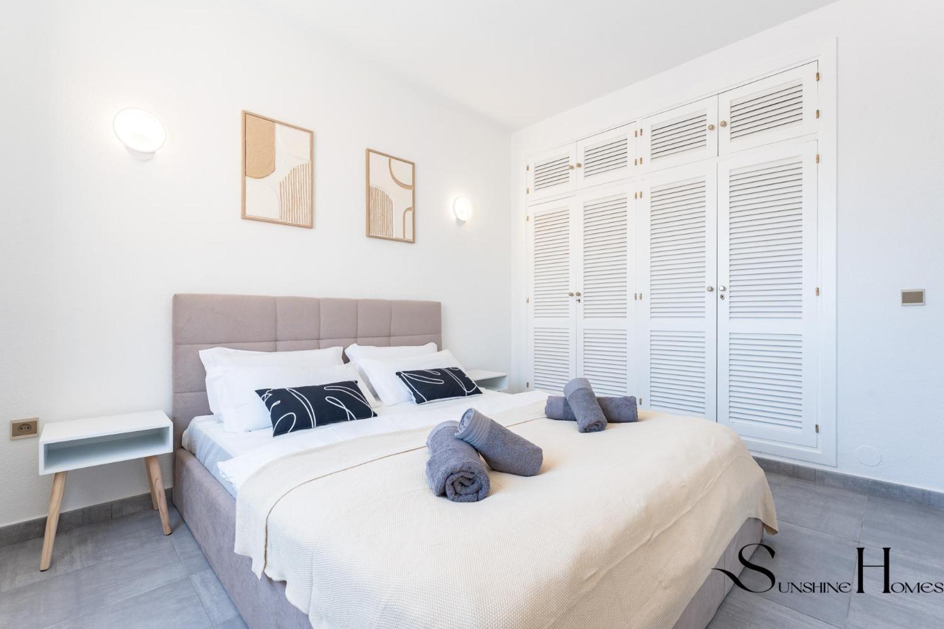 2bed , First Line Lux Apartment