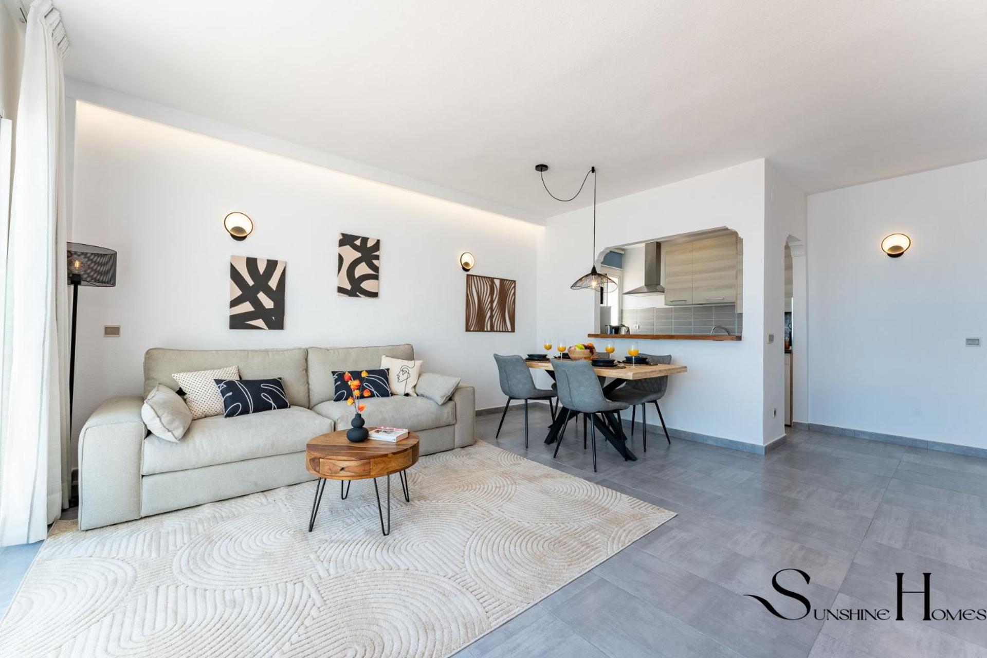 2bed , First Line Lux