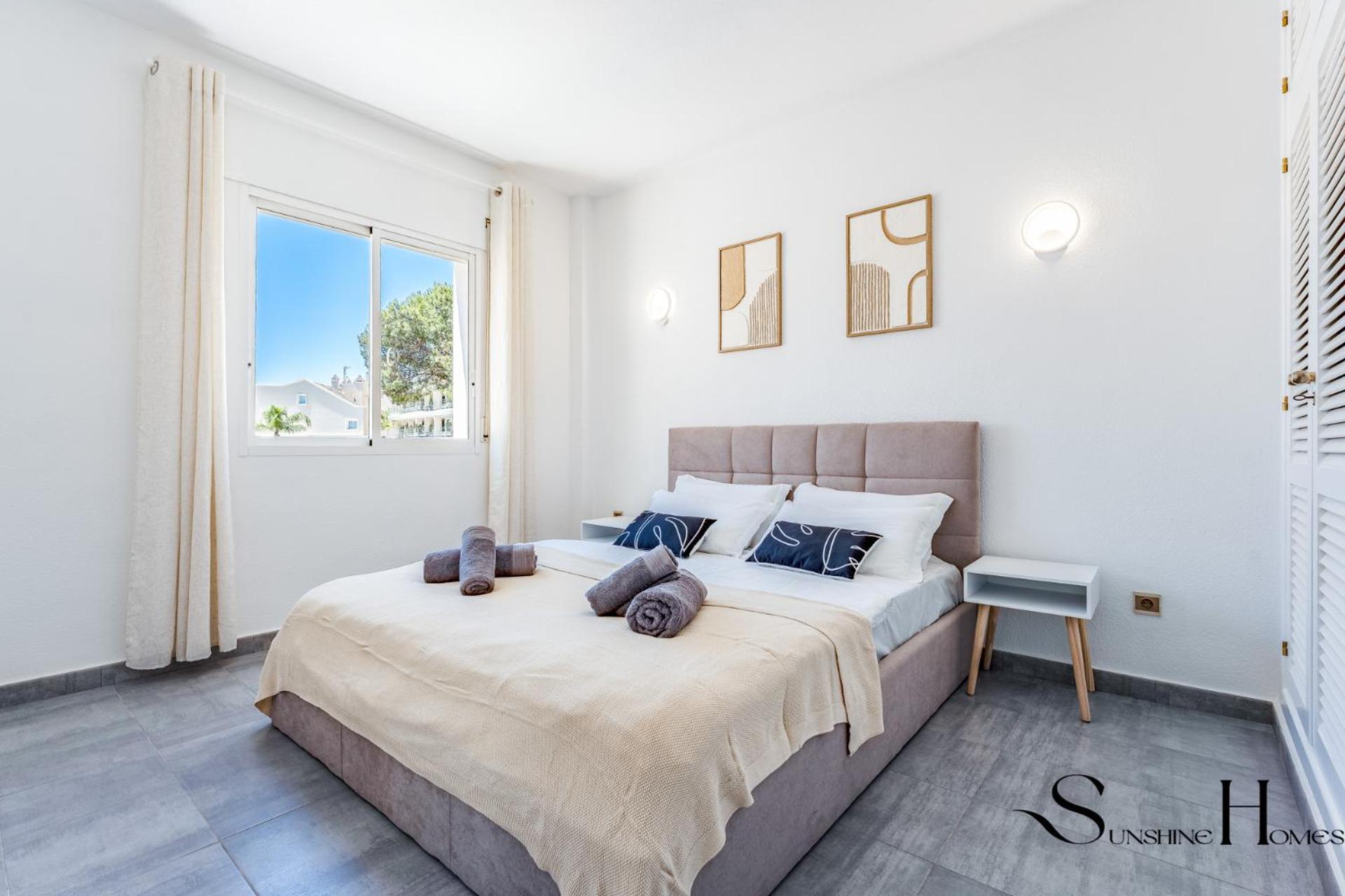 2bed , First Line Lux Apartment