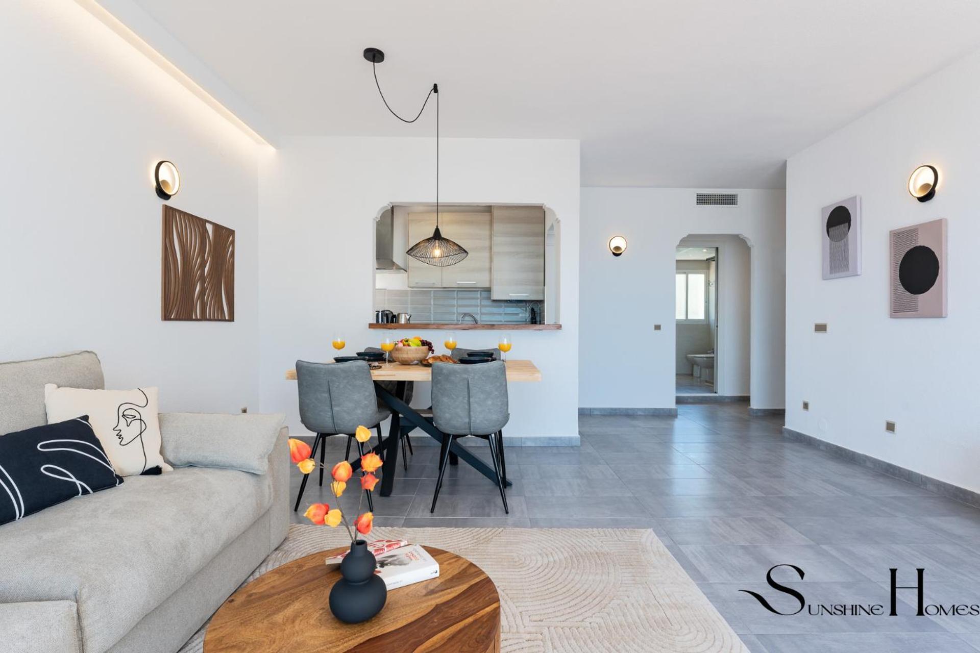 2bed , First Line Lux Benalmádena
