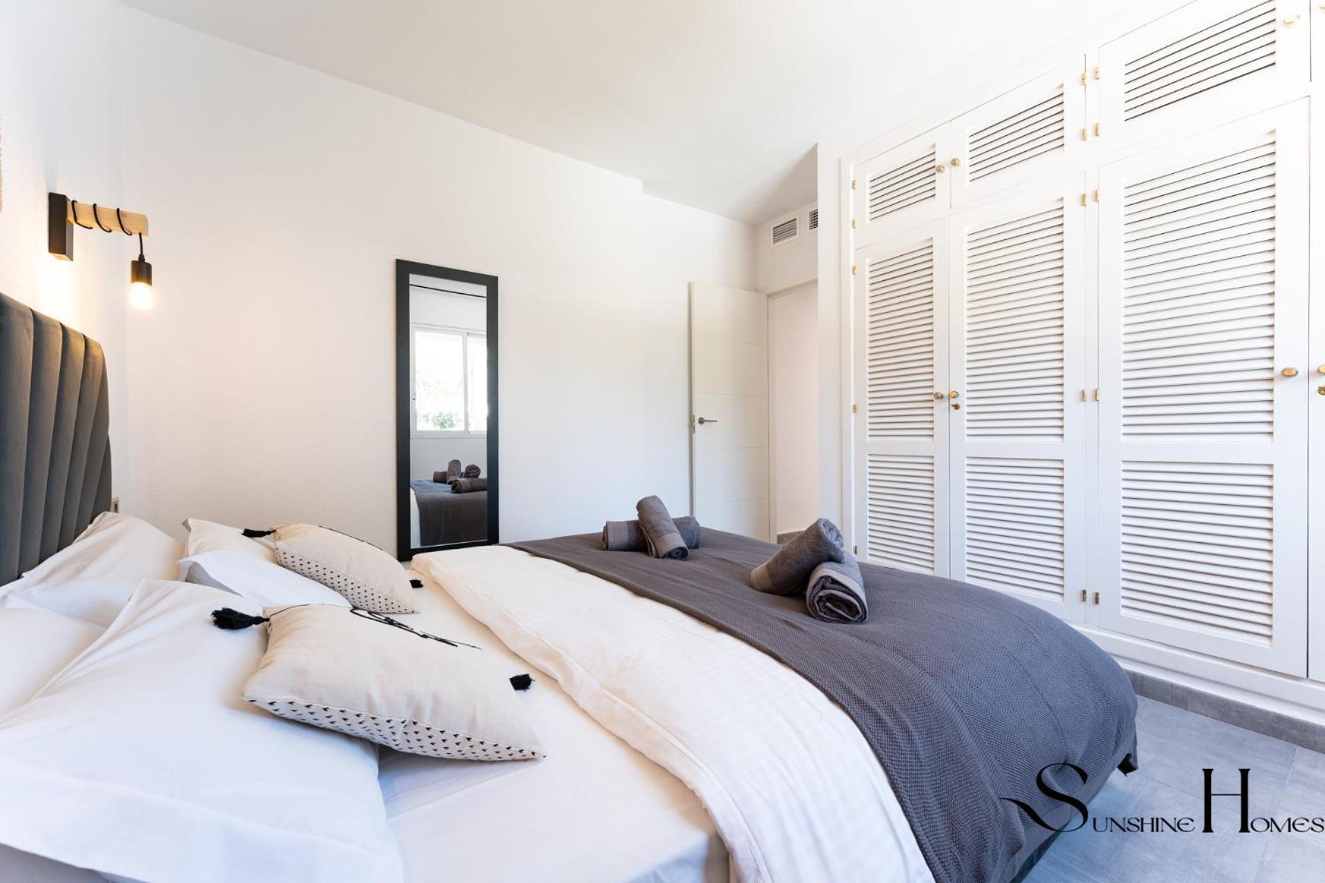 Appartement 2bed , First Line Lux